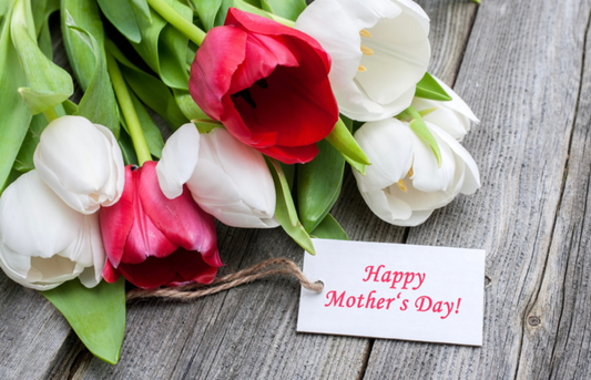 Happy Mother’s Day Tag With Red And White Tulips